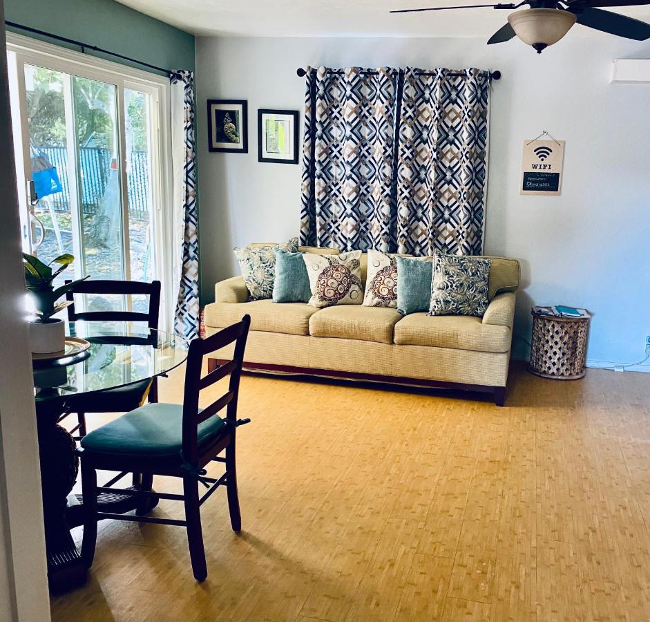 The Cozy Big Studio -30 Days Kailua-Kona Bagian luar foto